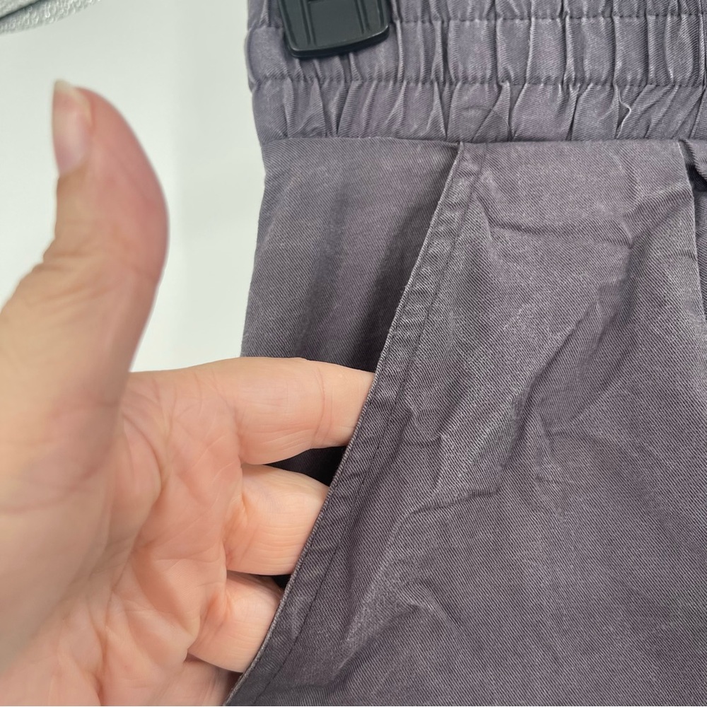 Bench Drawstring Waist Shorts - Picture 3 of 13